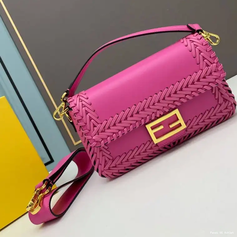 Affordable HOT Rose Medium Baguette Bag Leather Fendi In Stitching 0606